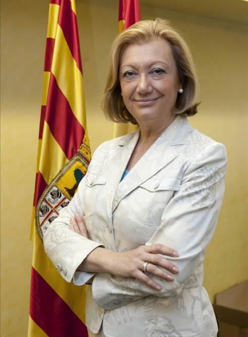 Destaca la declaración de la renta de 2011 de la presidenta de la formación y del Gobierno de Aragón, Luisa Fernanda Rudi. Ese año ganó 90.604 euros brutos.