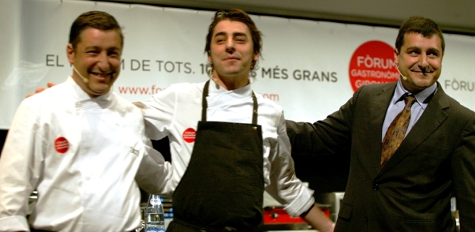 Joan, Jordi y Joseo Roca, de El Celler de Can Roca, en el 'Fòrum Gastronòmic Girona 2011'.