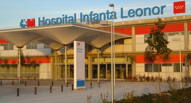 Imagen de la facha central del Hospital Infanta Leonor en Vallecas