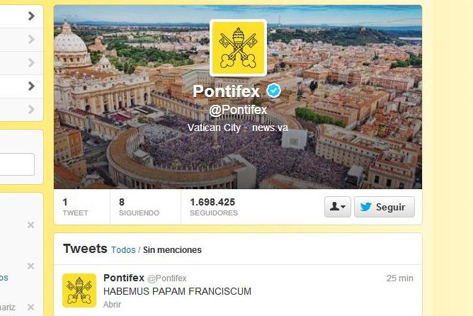 El primer tuit de @Pontifex tras la proclamación