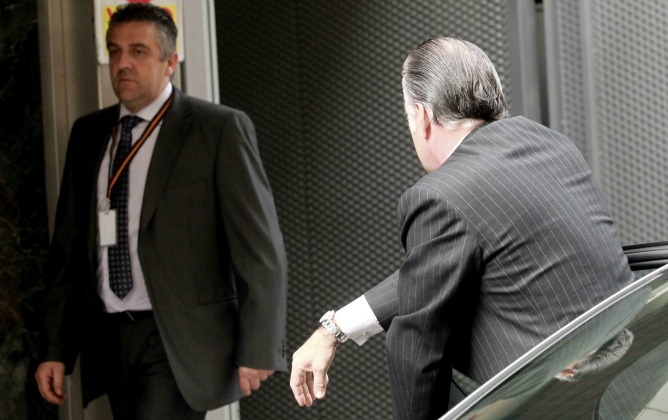 Bárcenas ha llegado al tribunal en un BMW conducido por un chófer