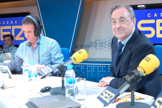 El presidente del Real Madrid responde a las preguntas de José Ramón de la Morena
