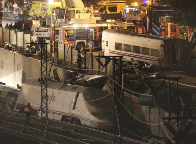 Accidente de tren en Santiago: Un tren descarrila cerca de Santiago de Compostela