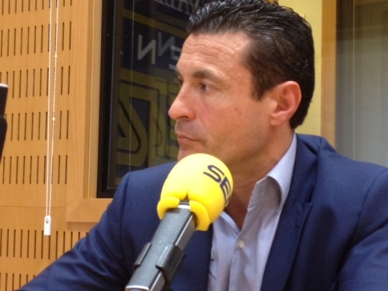 Amadeo Salvo: "La semana que viene habrá solución para la refinanciación de la deuda del Valencia y la Fundación"