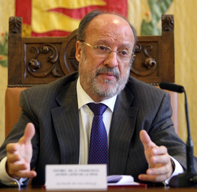 Javier León de la Riva, alcalde de Valladolid
