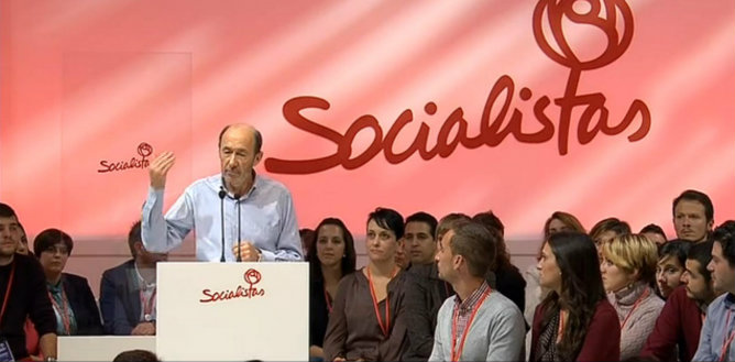 Alfredo Pérez Rubalcaba durante su intervención en la clausura de la Conferencia Política del PSOE