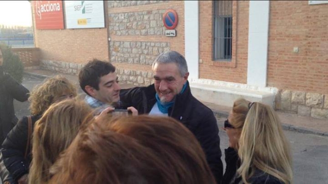 El etarra Juan Andrés Urkizu sale de la cárcel de Teruel