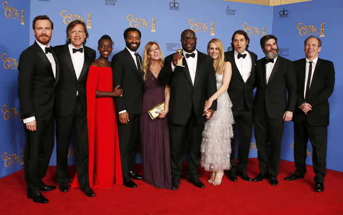 El equipo al completo de '12 años de esclavitud', premiada como mejor película dramática en los Globos de Oro