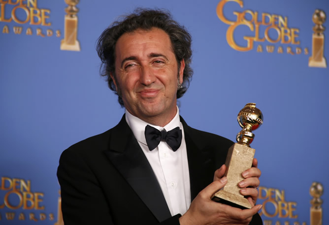 El productor Nicola Giuliano recoge el premio a mejor película extranjera por 'La gran belleza'