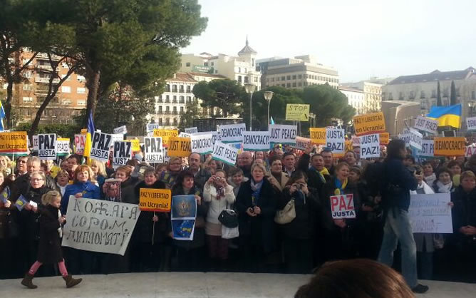 La concentración de ucranianos en Madrid.