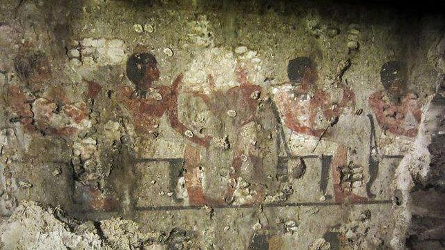 Una de las escenas de la nueva tumba descubierta por arqueólogos canarios en Luxor
