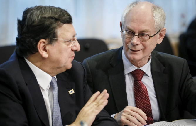 El presidente de la Comisión Europea, Jose Manuel Durao Barroso y su homólogo del Consejo Europeo, Herman Van Rompuy.