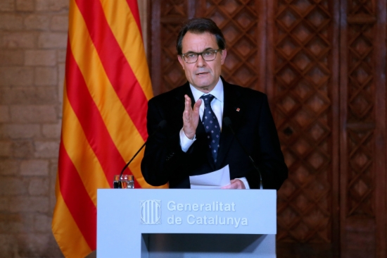 Artur Mas ha fet una declaració institucional al Palau de la Generalitat després del debat del Congrés