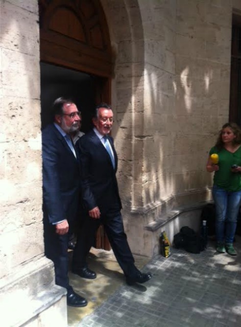 El vicealcalde de Valencia, Alfonso Grau, a la salida del juzgado.