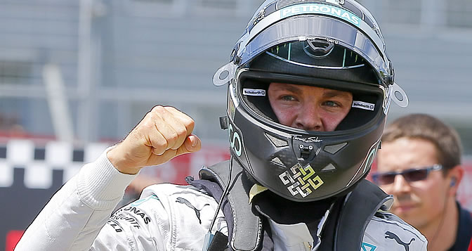 Rosberg celebra su 'pole' en Montreal