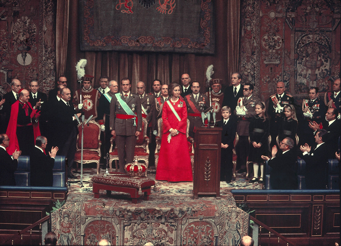 Ceremonia de proclamación de Juan Carlos de Borbón como rey de España
