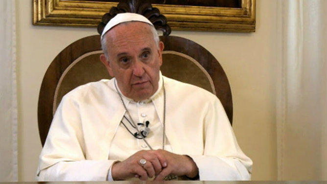 Momento de la entrevista al papa Francisco en Cuatro