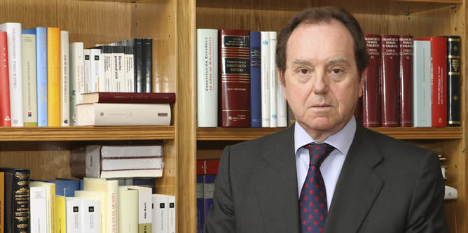 Jaime Alfonsín Alfonso ha sido jefe de la Secretaría del Príncipe de Asturias durante 19 años