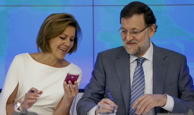 Mariano Rajoy, junto a María Dolores de Cospedal, al inicio de la reunión del Comité Ejecutivo Nacional del PP