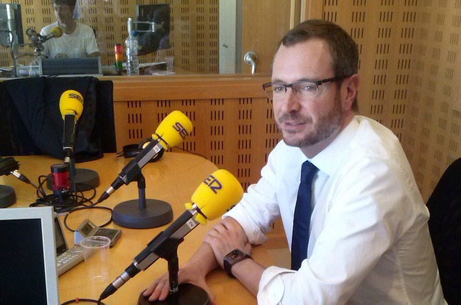 Maroto: "El fraude de algunas nacionalidades con las ayudas sociales es escandaloso"