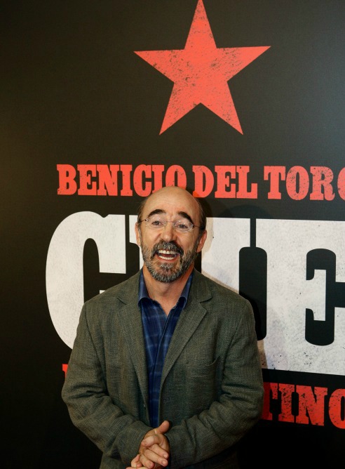 El actor Álex Angulo en el estreno de la película 'Che, el argentino'.