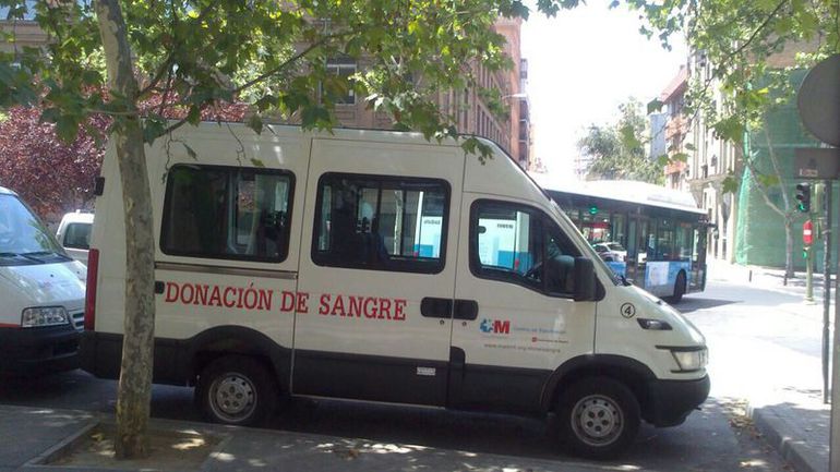 Madrid cambia sin avisar a los trabajadores el convenio de donación de sangre