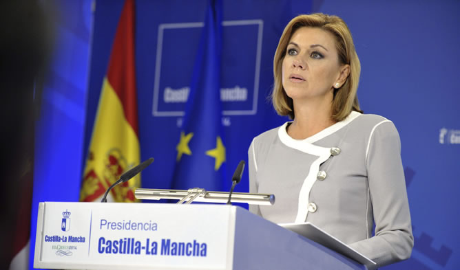 La presidenta de Castilla-La Mancha, María Dolores de Cospedal, durante la presentación de los Presupuestos Generales de Castilla-La Mancha para el año 2015.