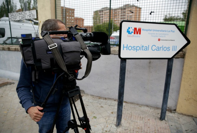 Hospital Carlos III, donde se encuentra ingresada la piciente contagiada de ébola