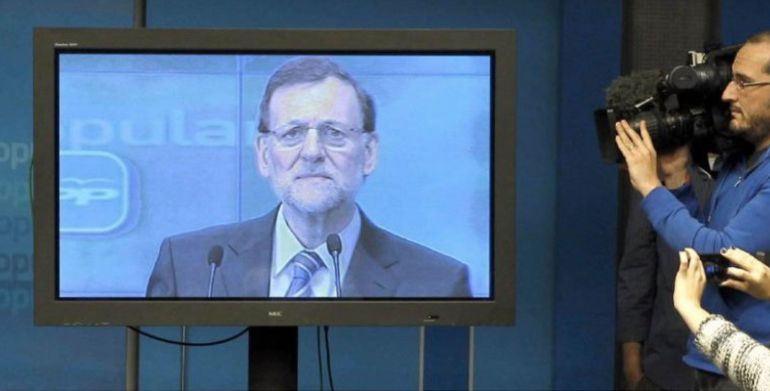 La famosa comparecencia de Rajoy a través de un plasma en febrero de 2013