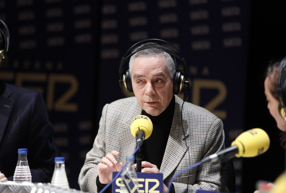El presidente de la Fundación Novia Salcedo, Luis Cañada Vicinay, en la mesa redonda sobre empleo juvenil El presidente de la Fundación Novia Salcedo, Luis Cañada Vicinay, en la mesa redonda sobre empleo juvenil
