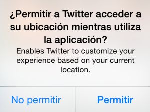 La aplicación Twitter pregunta al usuario si quiere compartir ubicación