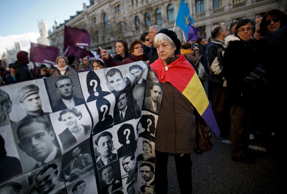 Cuales Son Las Banderas Anticonstitucionales En España