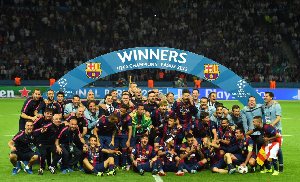 El Barcelona celebra el título en el Olímpico de Berlín. El Barcelona celebra el título en el Olímpico de Berlín.