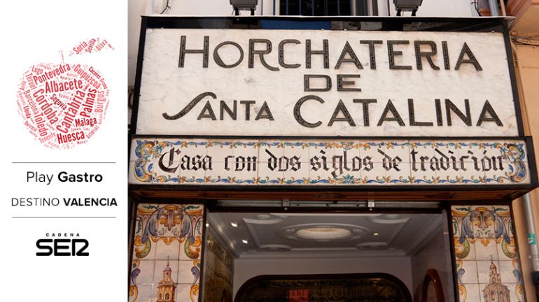 La horchata es una de las bebidas más emblemáticas de Valencia.
