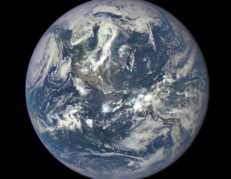 Una Nueva Imagen De La Nasa Ofrece Una Vista Unica Del Planeta Tierra Ciencia Y Tecnologia Cadena Ser