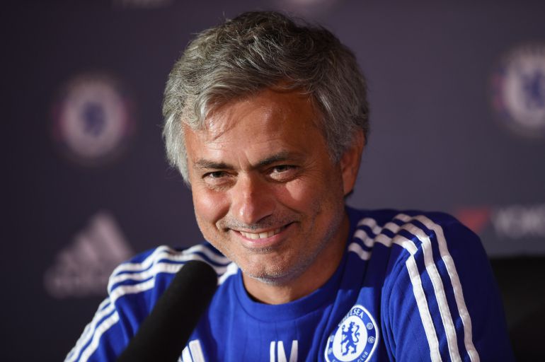 Mourinho continuará al mando del Chelsea hasta 2019