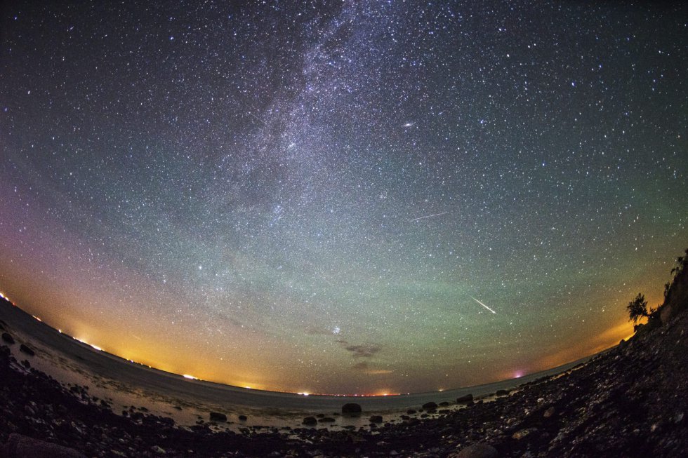 Estrellas fugaces en Viazynka (Bielorrusia). Estrellas fugaces en Viazynka (Bielorrusia).