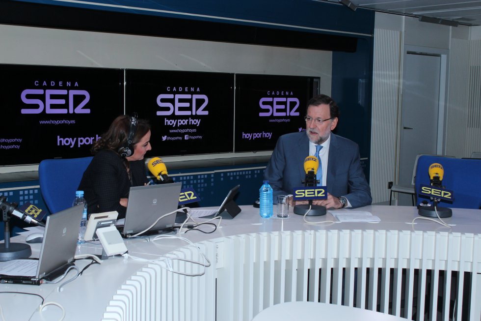 Entrevista al presidente del gobierno, Mariano Rajoy, en 'Hoy por Hoy' con Pepa Bueno Entrevista al presidente del gobierno, Mariano Rajoy, en 'Hoy por Hoy' con Pepa Bueno