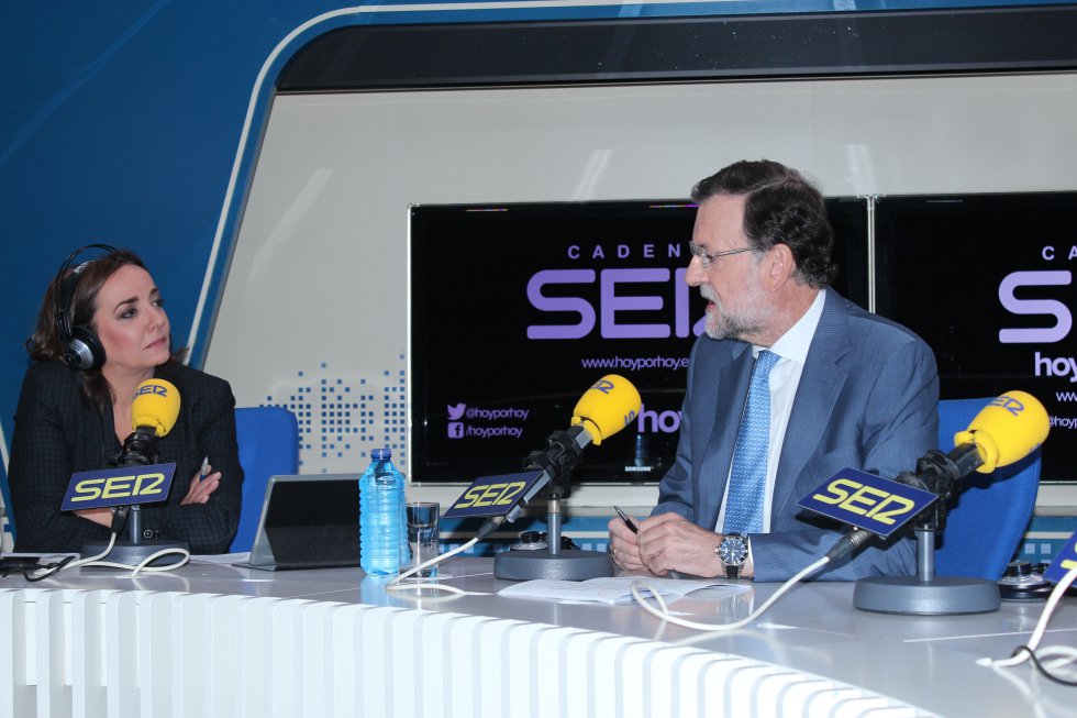 Entrevista al presidente del gobierno, Mariano Rajoy, en 'Hoy por Hoy' con Pepa Bueno Entrevista al presidente del gobierno, Mariano Rajoy, en 'Hoy por Hoy' con Pepa Bueno