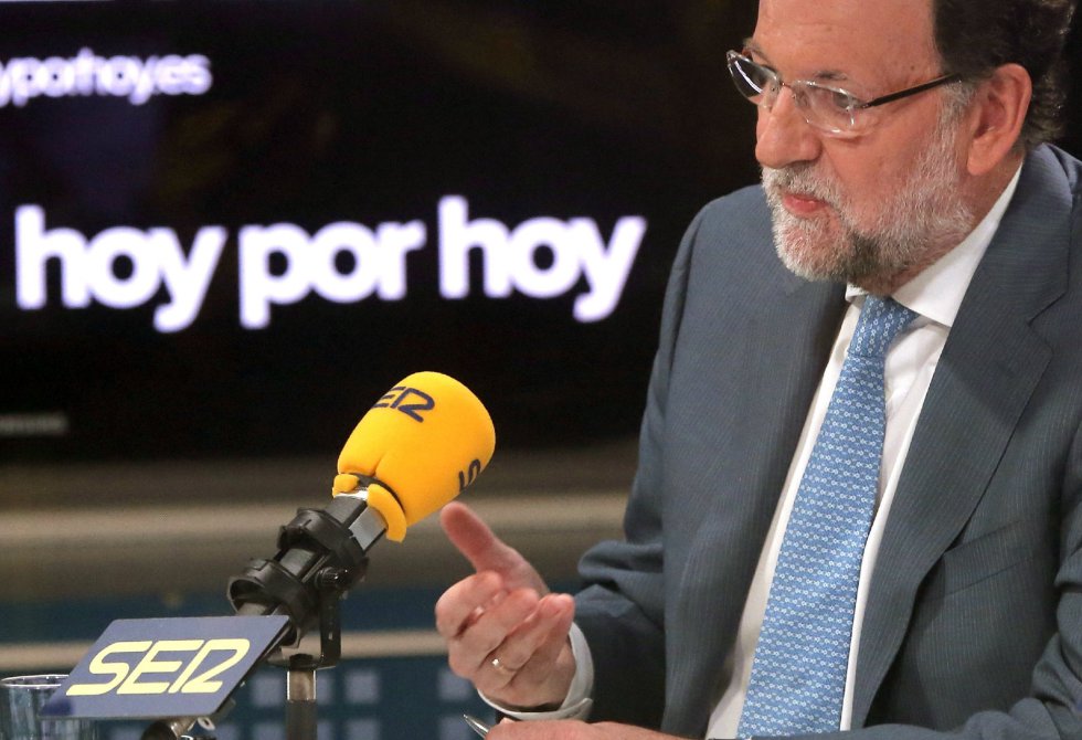 El presidente del gobierno responde a una pregunta de Pepa Bueno en la Cadena SER El presidente del gobierno responde a una pregunta de Pepa Bueno en la Cadena SER