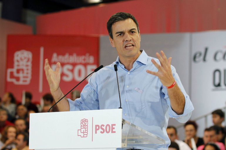 Pedro Sanchez Apela Al Voto Joven Con La Idea De Suprimir Los Falsos Becarios Politica Cadena Ser