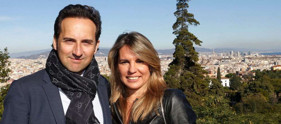 Iker Jiménez, Ondas al mejor presentador de televisión, junto a su colaboradora y esposa, en la recepción a los premiados en el palacete Albéniz. Iker Jiménez, Ondas al mejor presentador de televisión, junto a su colaboradora y esposa, en la recepción a los premiados en el palacete Albéniz.