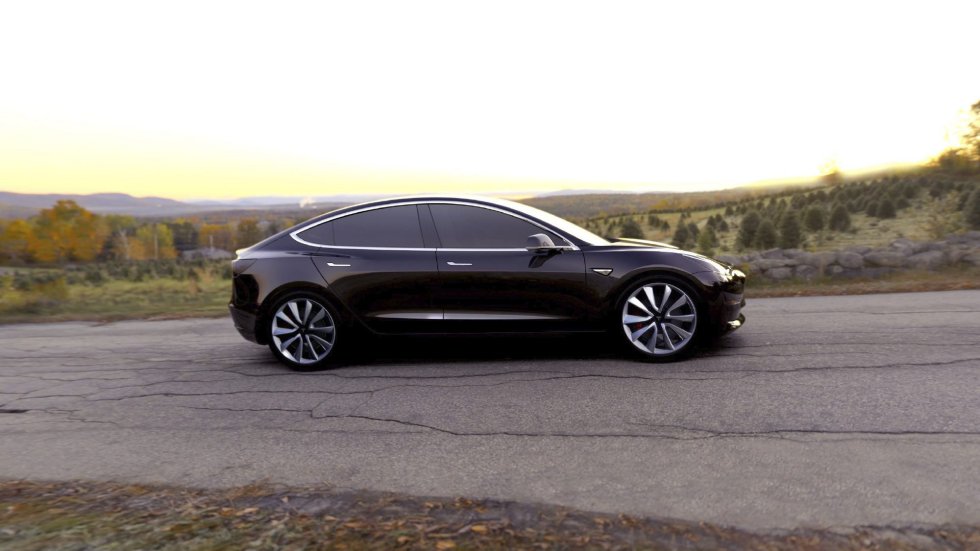 El 'Model 3', nuevo modelo de Tesla, con el que pretende hacer que los coches eléctricos se transformen en medios de transporte de masas. El 'Model 3', nuevo modelo de Tesla, con el que pretende hacer que los coches eléctricos se transformen en medios de transporte de masas.