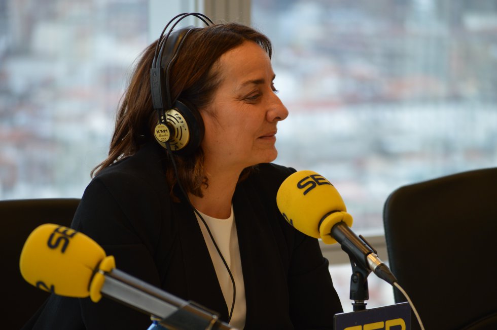 Pepa Bueno emitiendo el Hoy por Hoy desde la Torre Iberdrola de Bilbao Pepa Bueno emitiendo el Hoy por Hoy desde la Torre Iberdrola de Bilbao