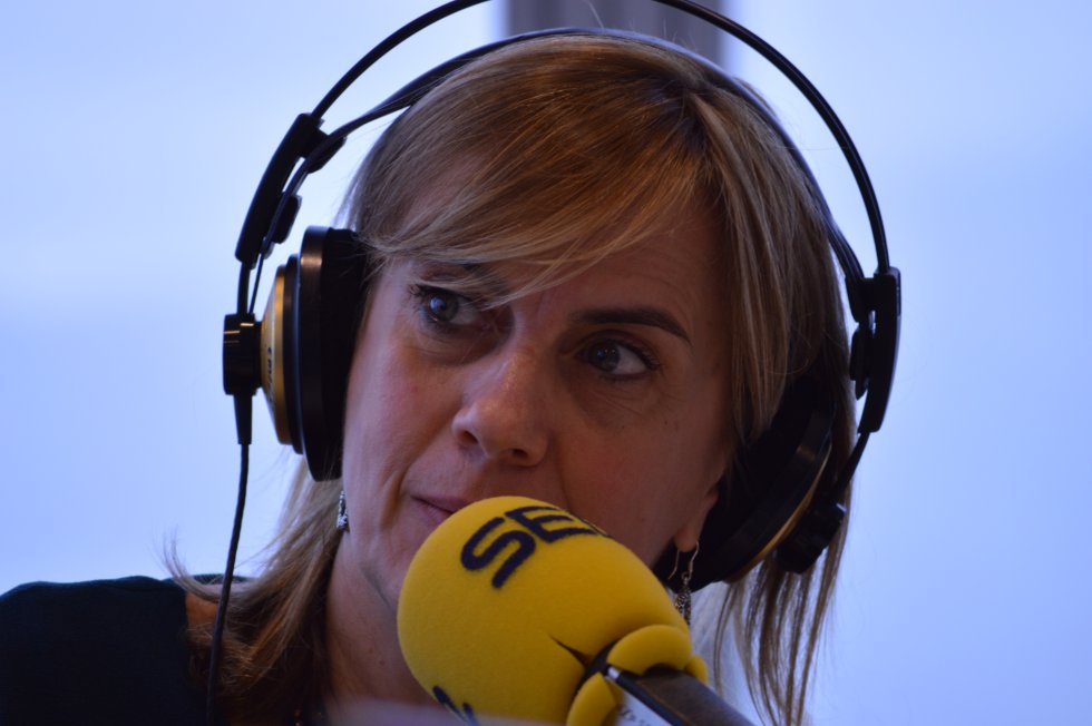 Gemma Nierga emitiendo el Hoy por Hoy desde la Torre Iberdrola de Bilbao Gemma Nierga emitiendo el Hoy por Hoy desde la Torre Iberdrola de Bilbao