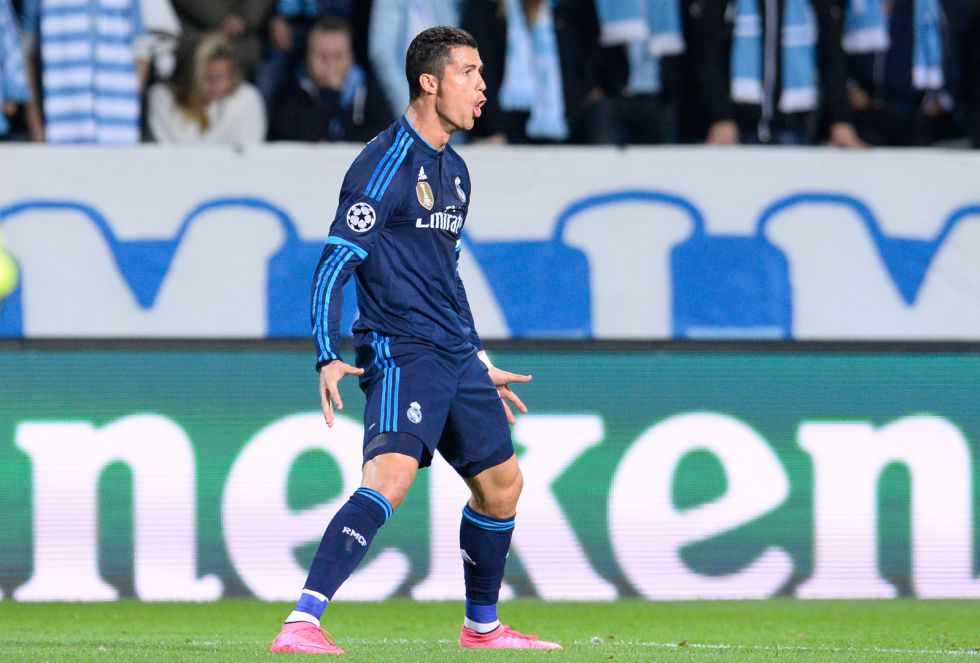 El conjunto todavia de Benítez vencía 2-0 gracias a un doblete de Cristiano Ronaldo, que superaba en goles a Raúl El conjunto todavia de Benítez vencía 2-0 gracias a un doblete de Cristiano Ronaldo, que superaba en goles a Raúl