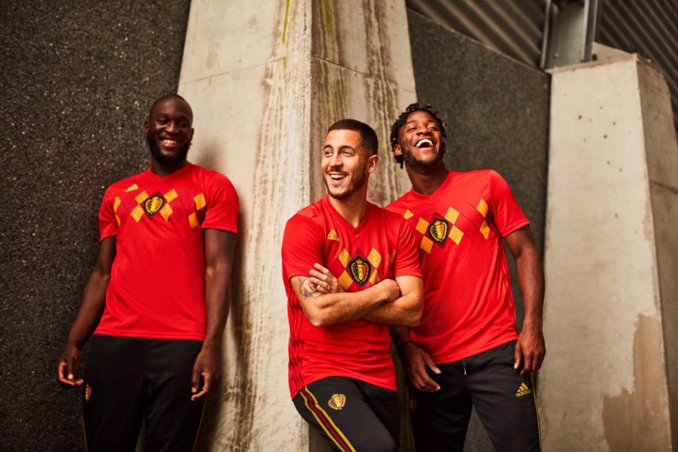 Bélgica también lleva rombos en la camiseta al igual que España Bélgica también lleva rombos en la camiseta al igual que España