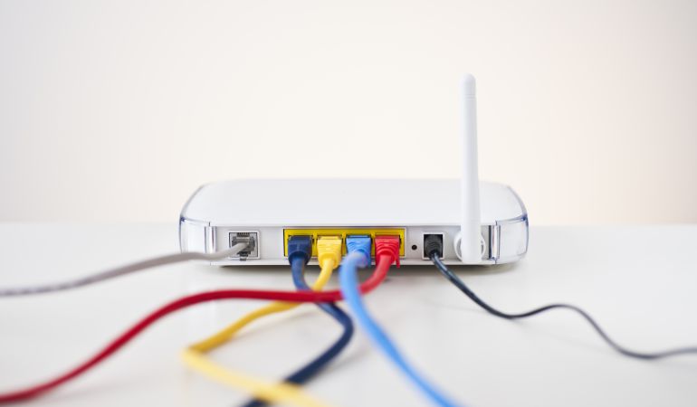 Cuidado, podrías tener mal colocado el router wifi de tu casa | Ciencia y  tecnología | Cadena SER