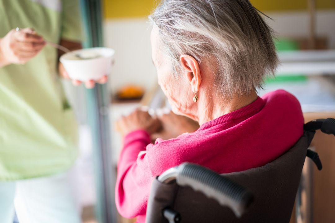 El gesto que ha emocionado a internet: una abuela enferma de Alzheimer