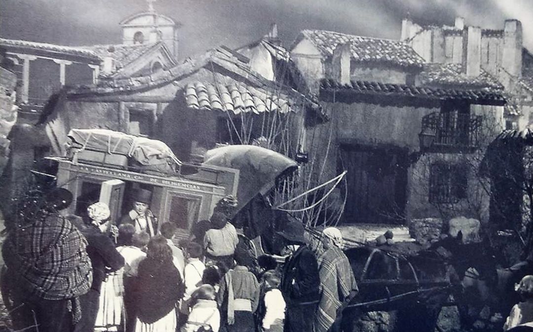Rodaje de la película 'El Clavo' de 1944 en el entorno del convento de Carmelitas en Cuenca.